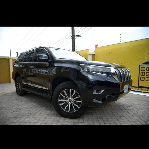SUV & JEEPS